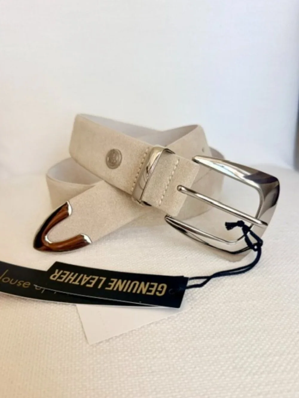 House of Harlow 1960 Cream Suede Leather Belt Silver Buckle Western Size M NWT